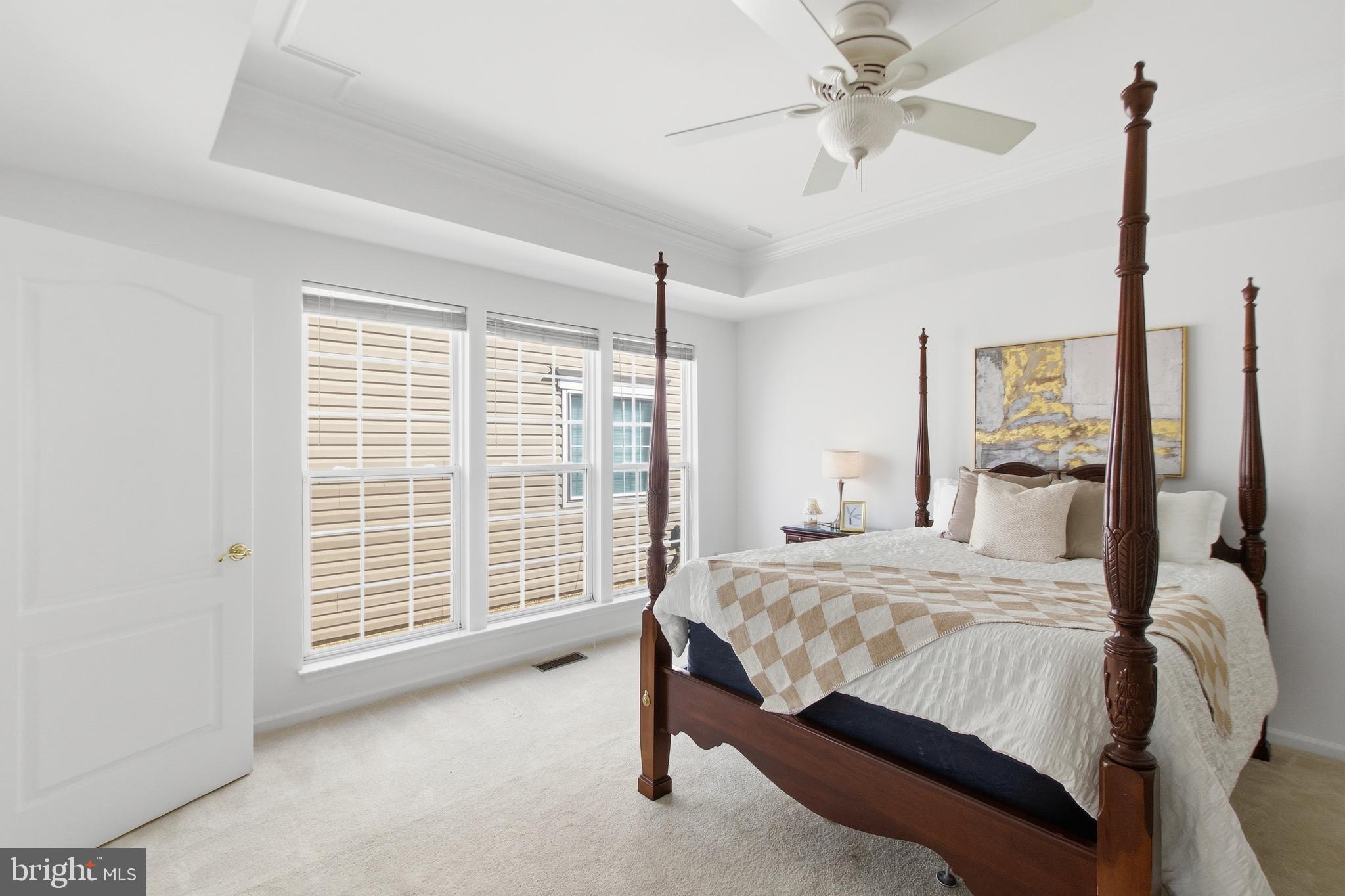 RIVER RIDGE - Residential