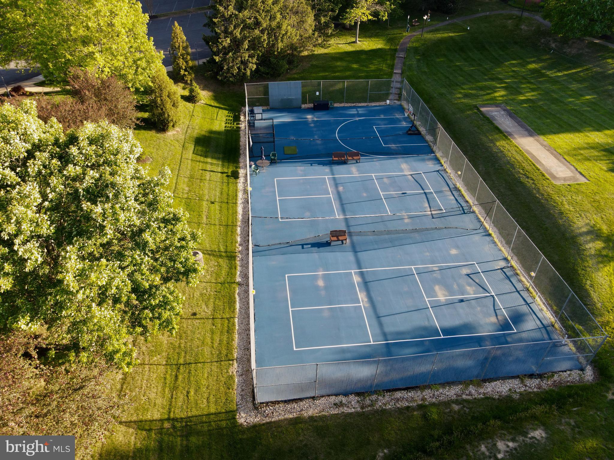 RIVER RIDGE - Residential