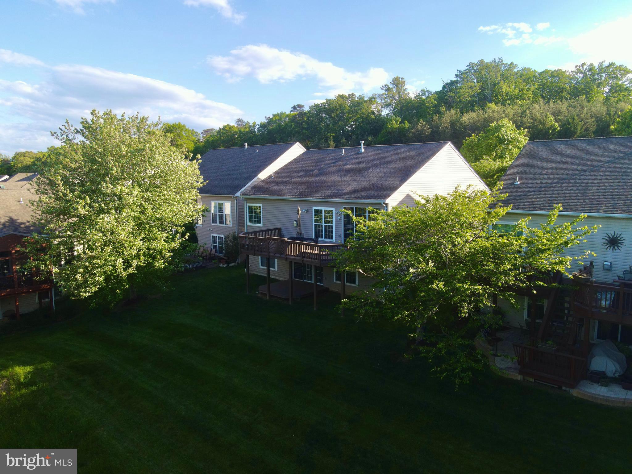 RIVER RIDGE - Residential