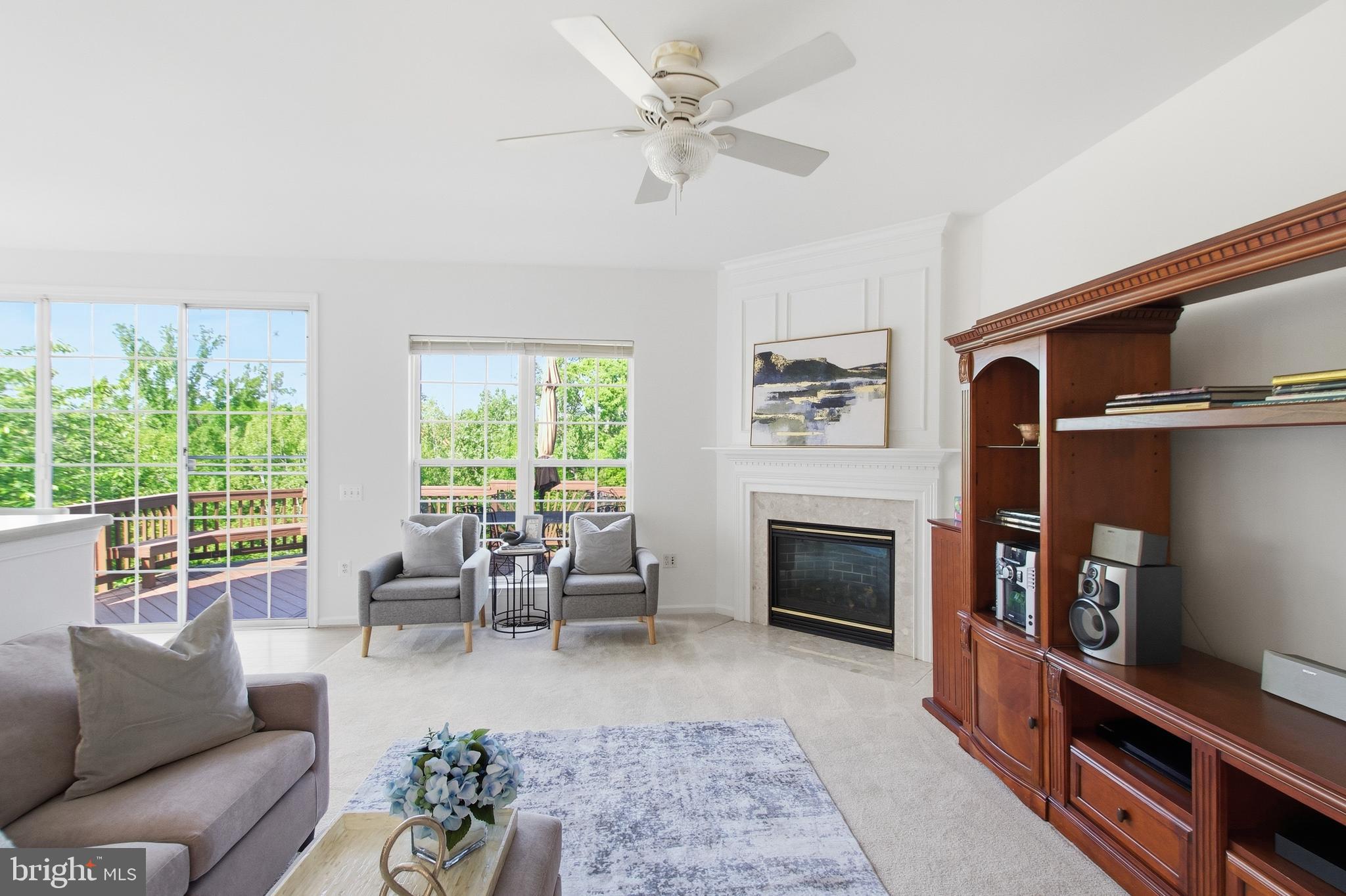 RIVER RIDGE - Residential