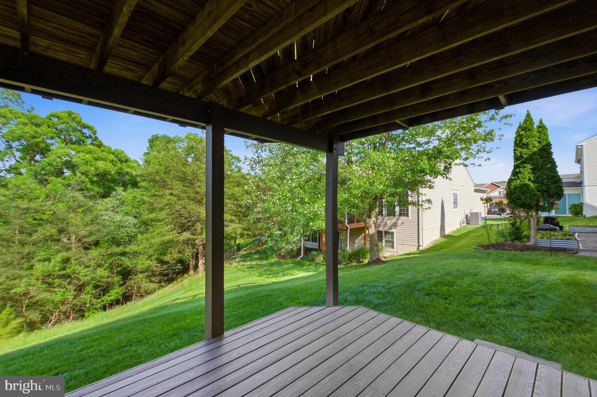 RIVER RIDGE - Residential