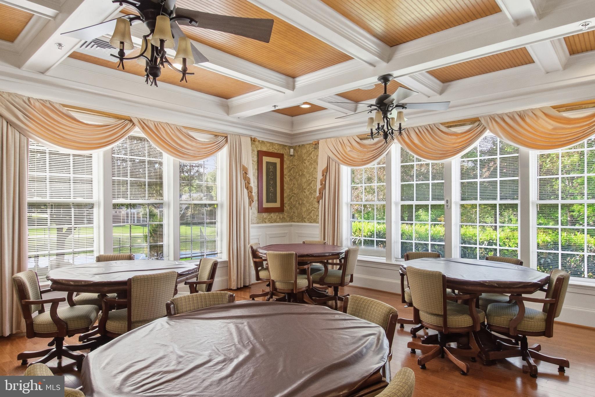 RIVER RIDGE - Residential