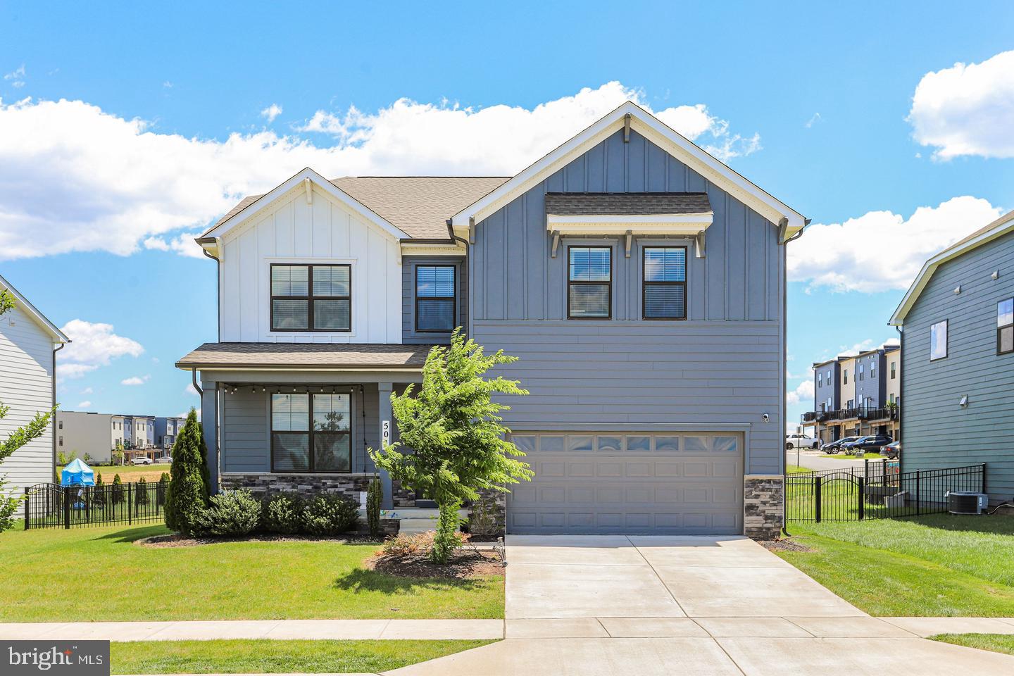 504 CARROLL WALK AVE