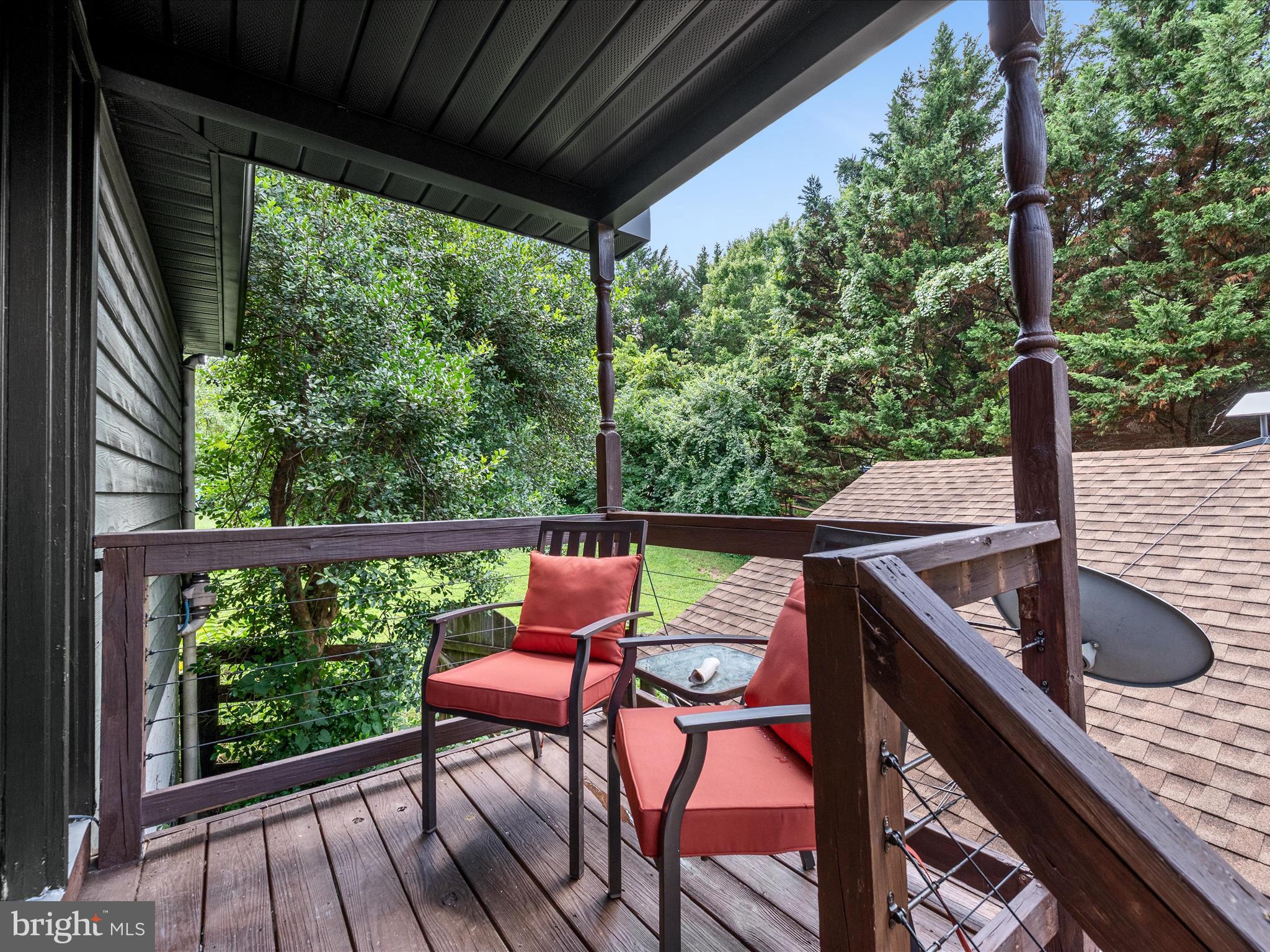 RIVERSIDE ACRES - Residential