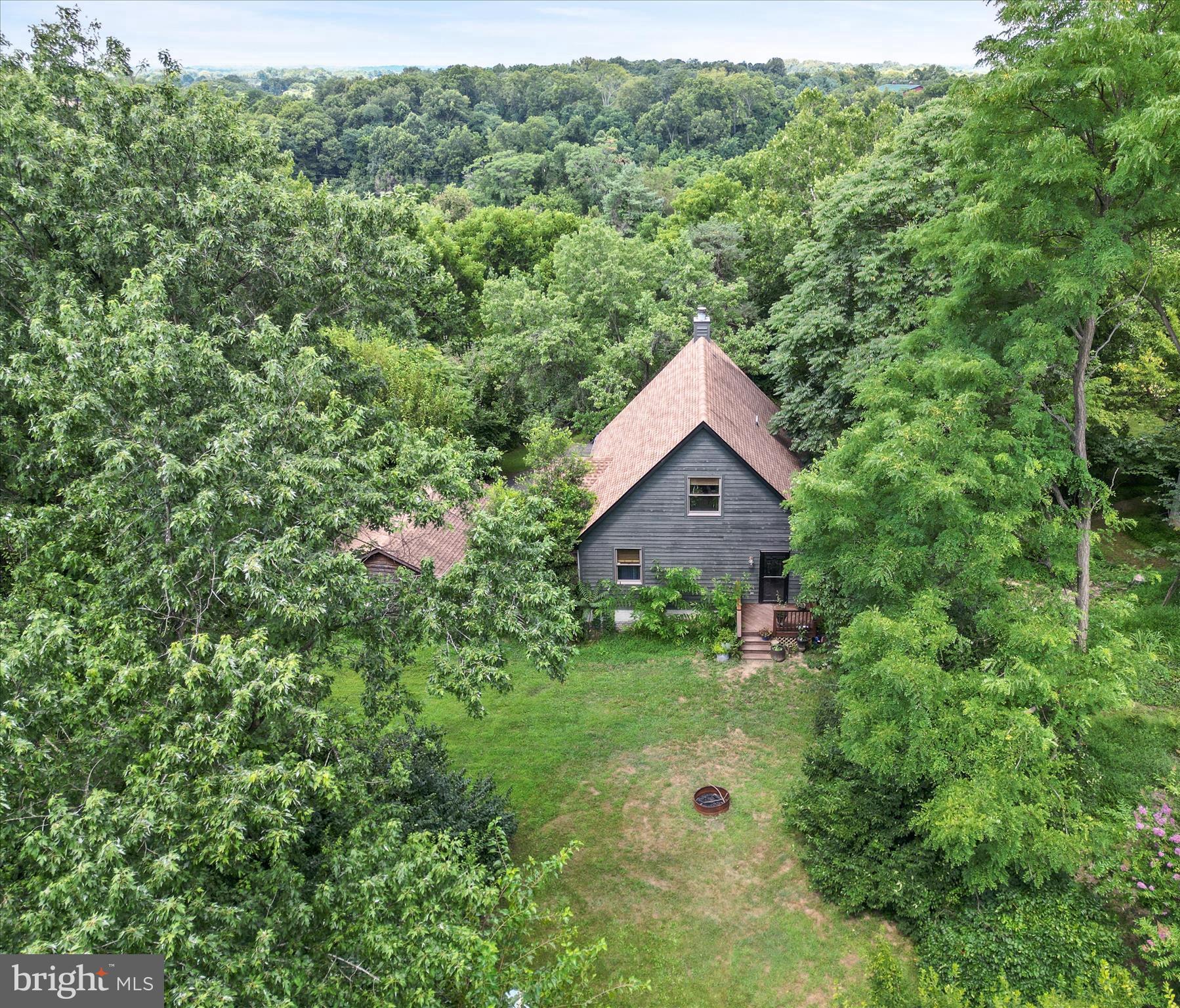 RIVERSIDE ACRES - Residential