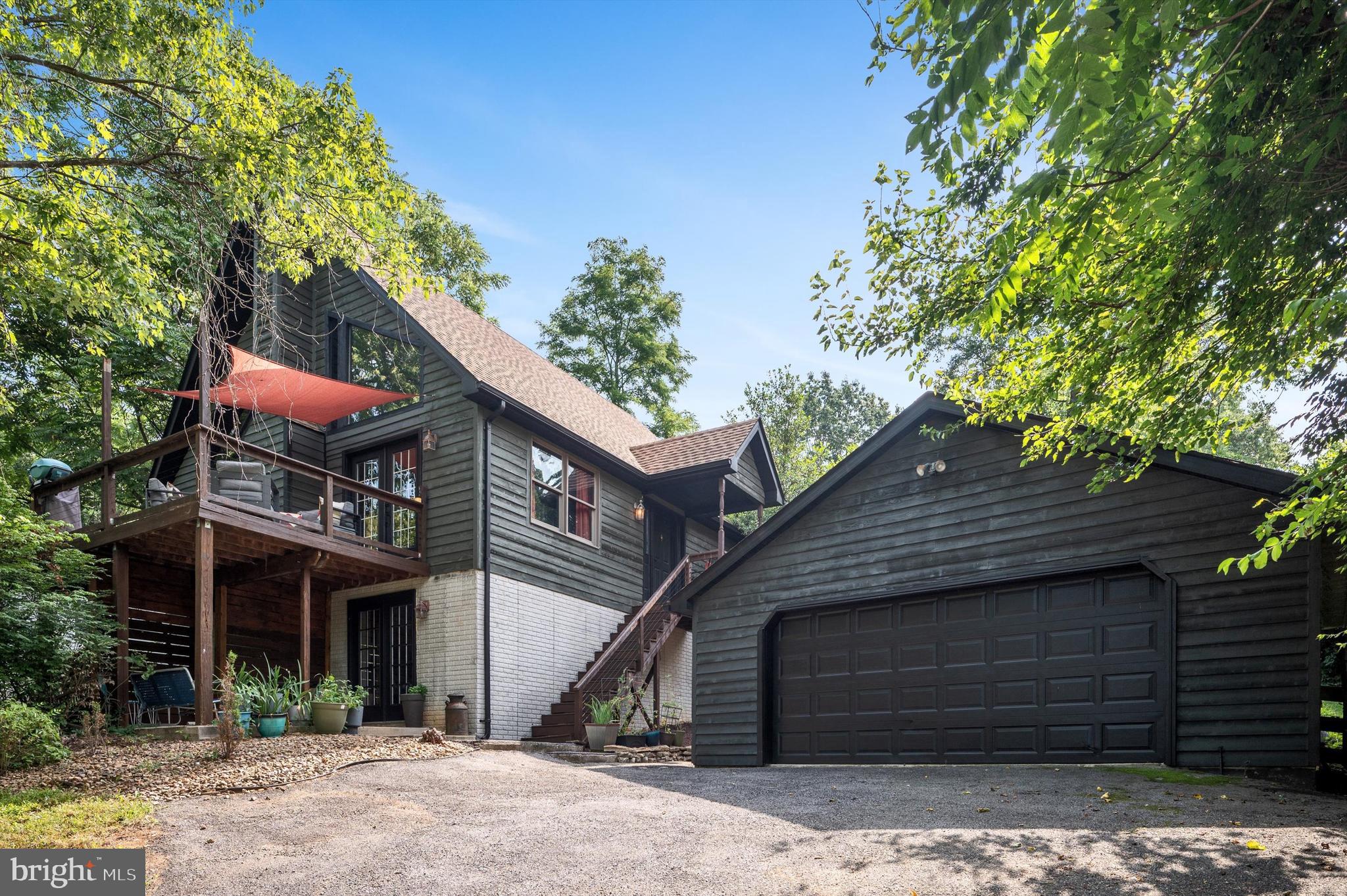 RIVERSIDE ACRES - Residential