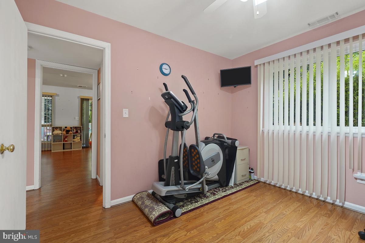 MILL CREEK TOWNE - Residential