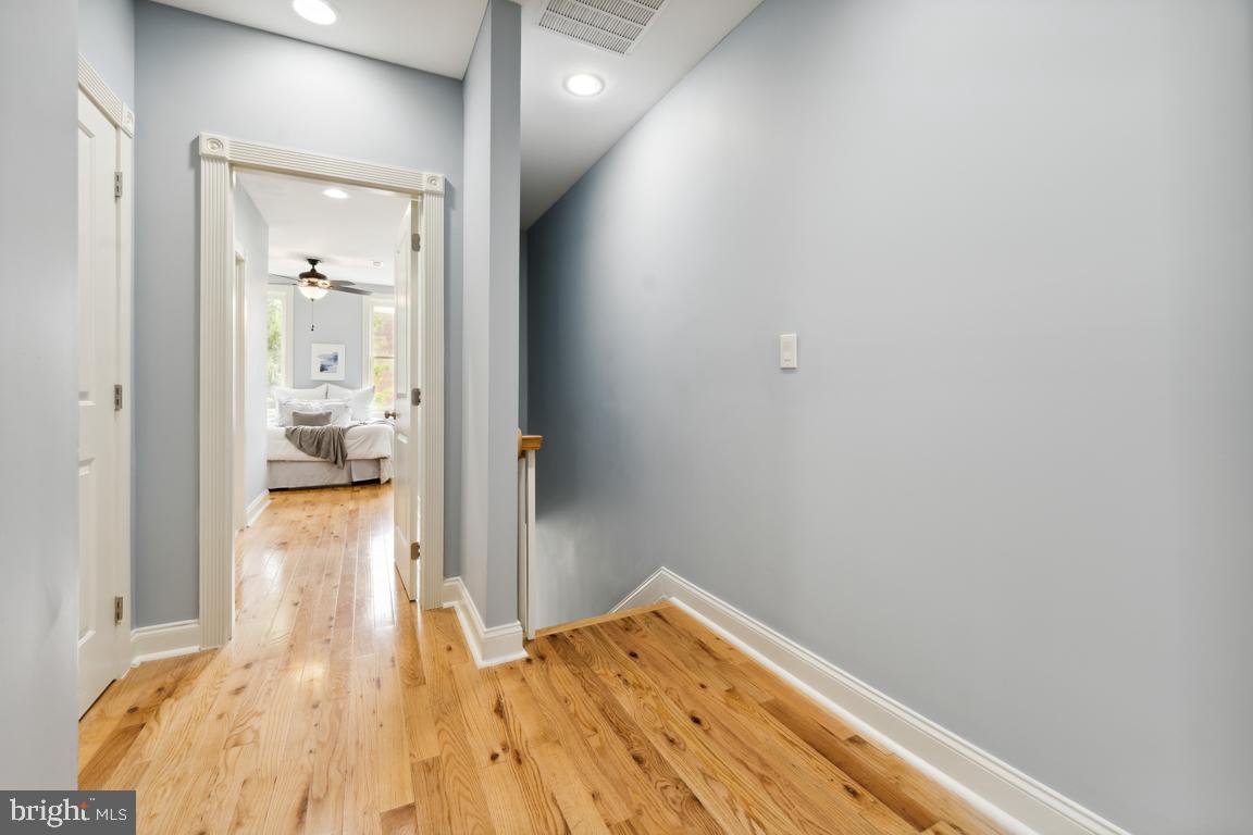 OLIVER - Residential