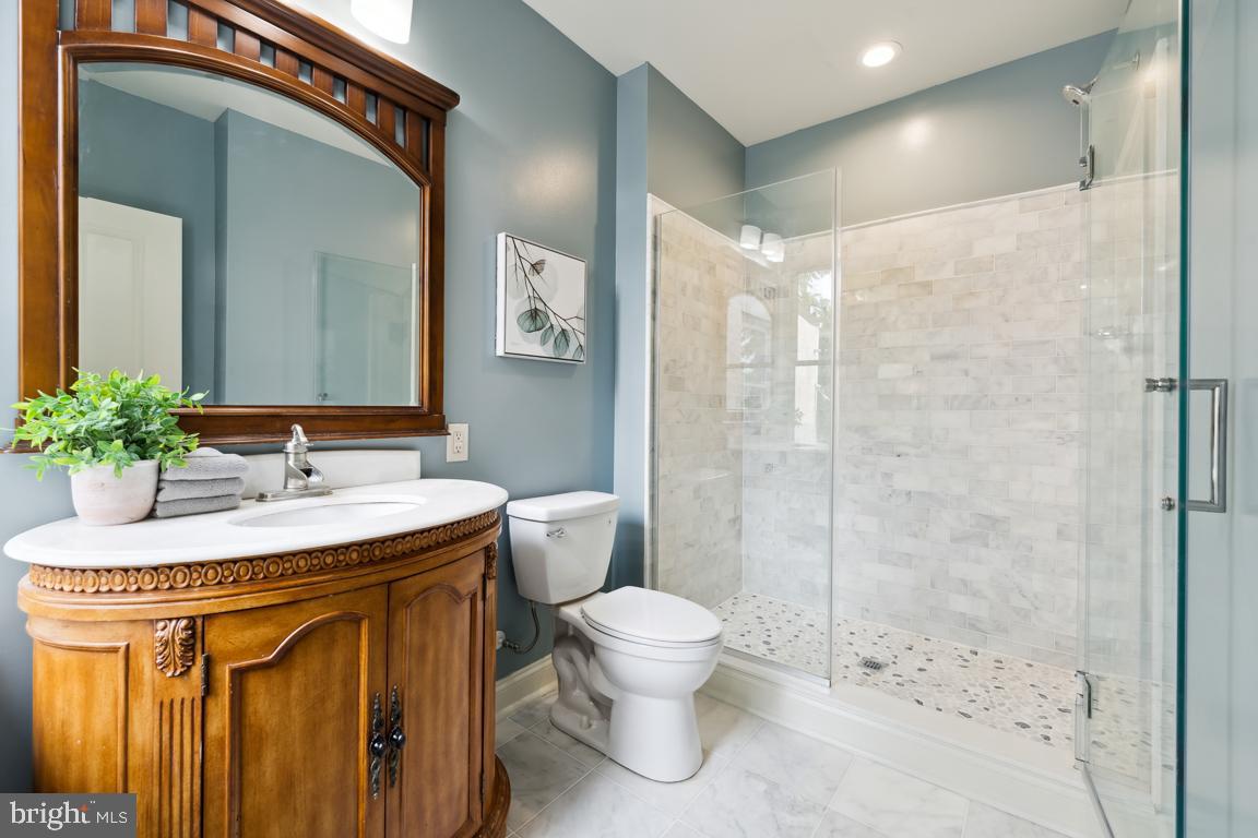 OLIVER - Residential