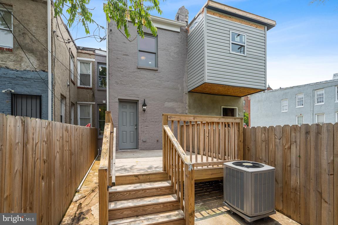 OLIVER - Residential