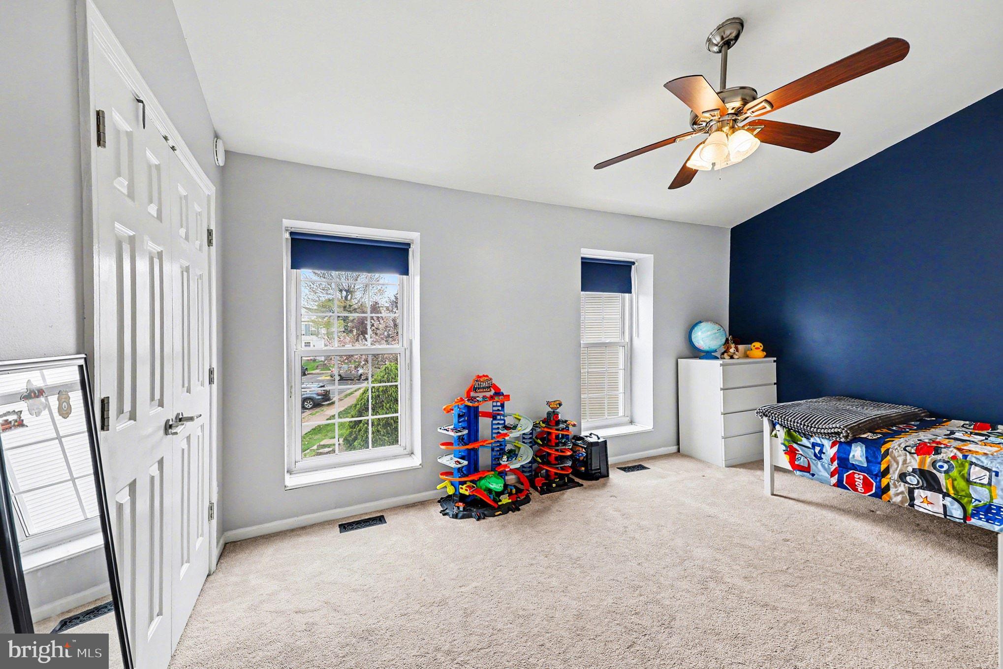 CARNABY SQUARE - Residential