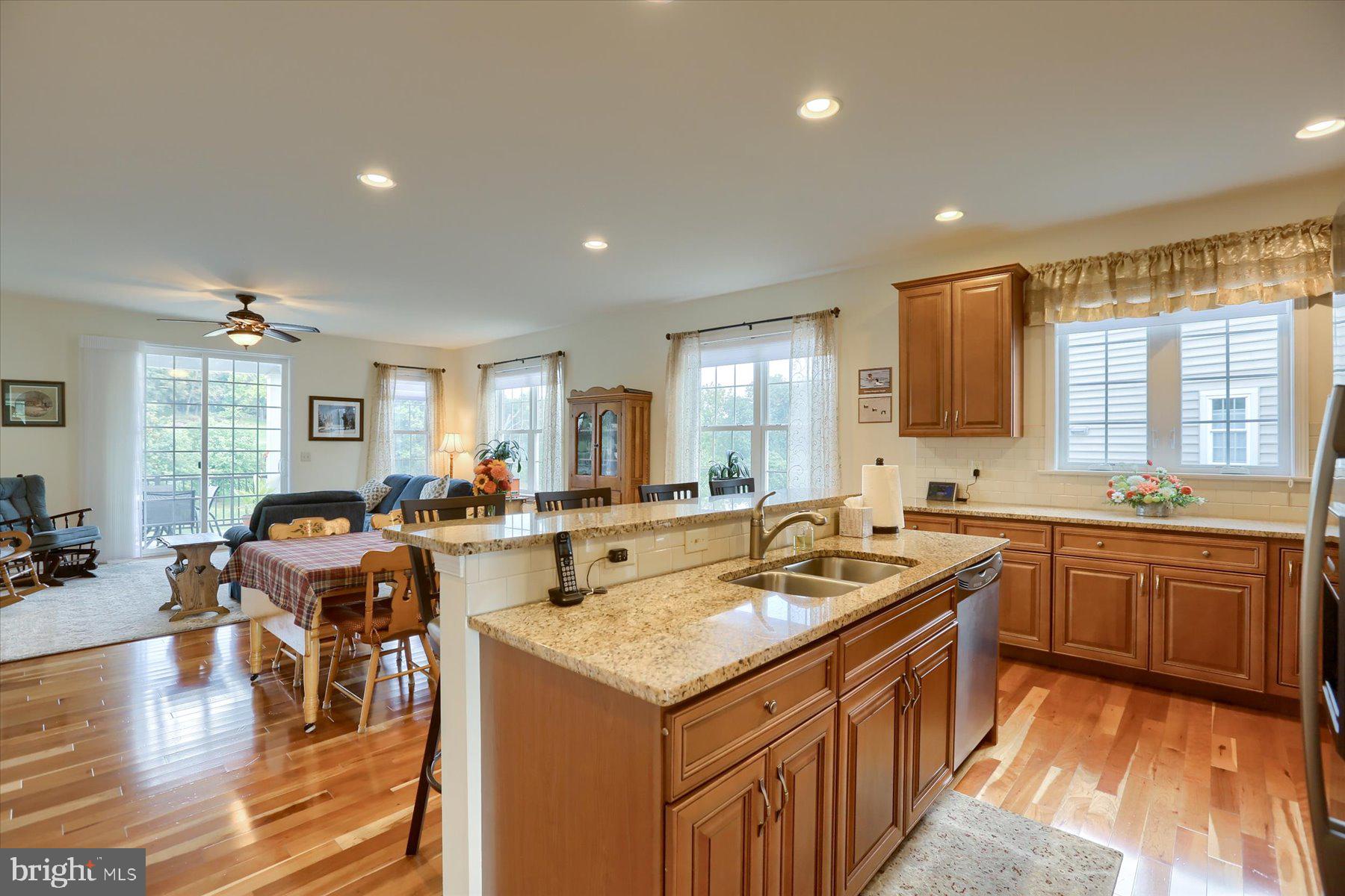 CROSSGATES - Residential