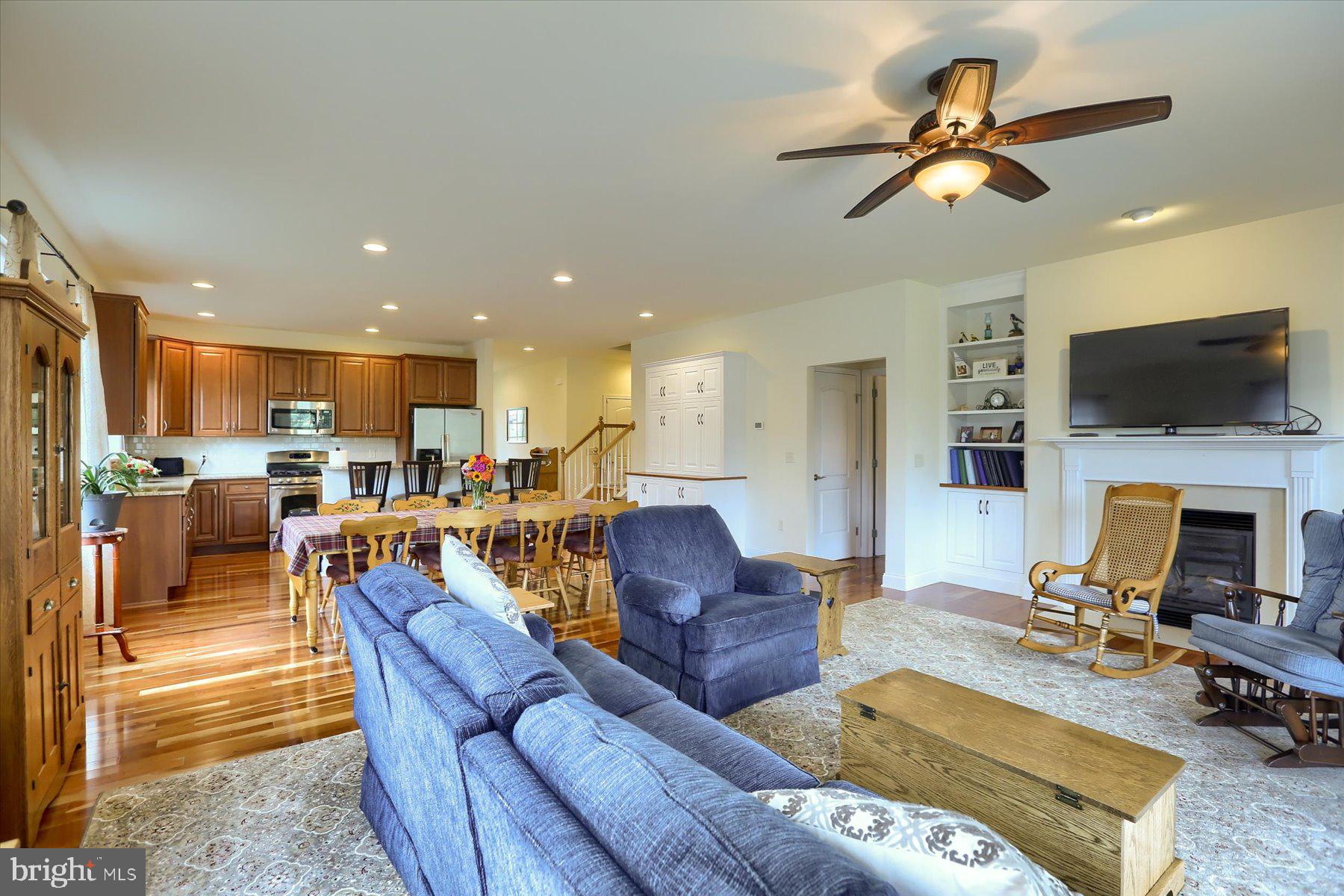 CROSSGATES - Residential