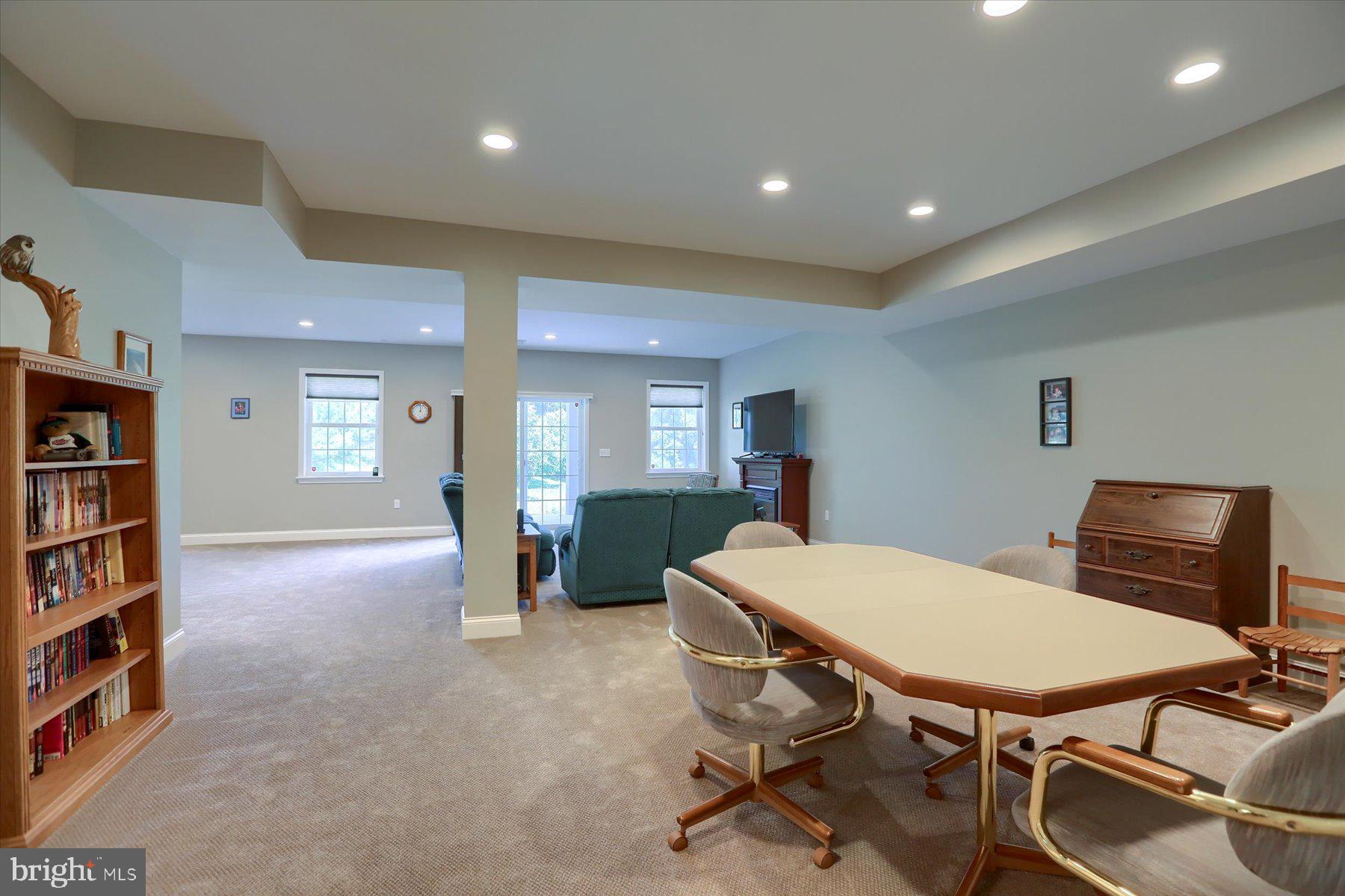 CROSSGATES - Residential