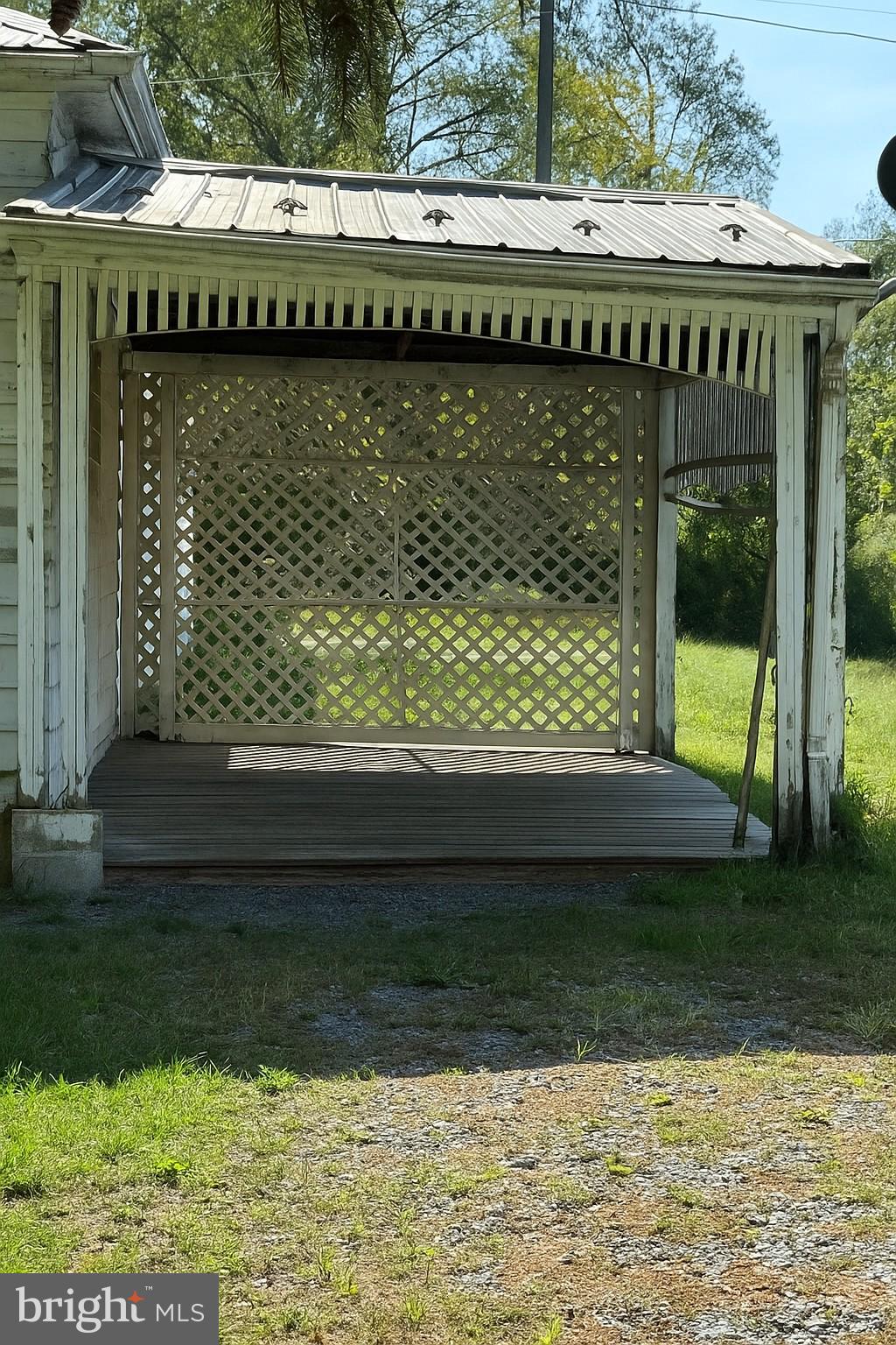 LEETOWN - Residential