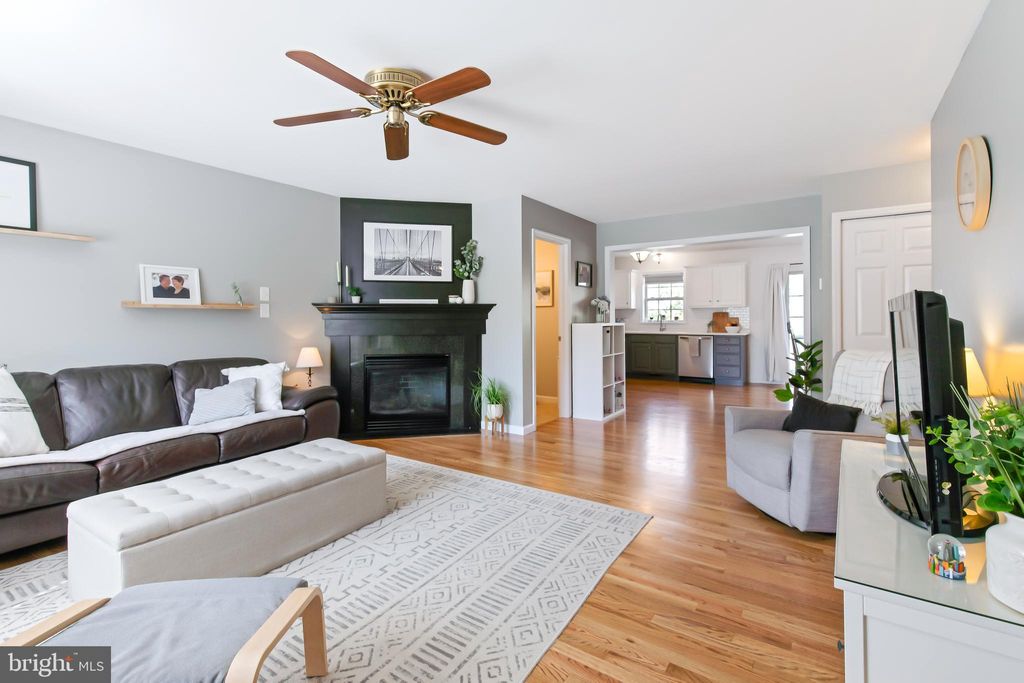 Photo of 622 Royal View Drive, LANCASTER, PA 17601 (MLS # PALA2068474)