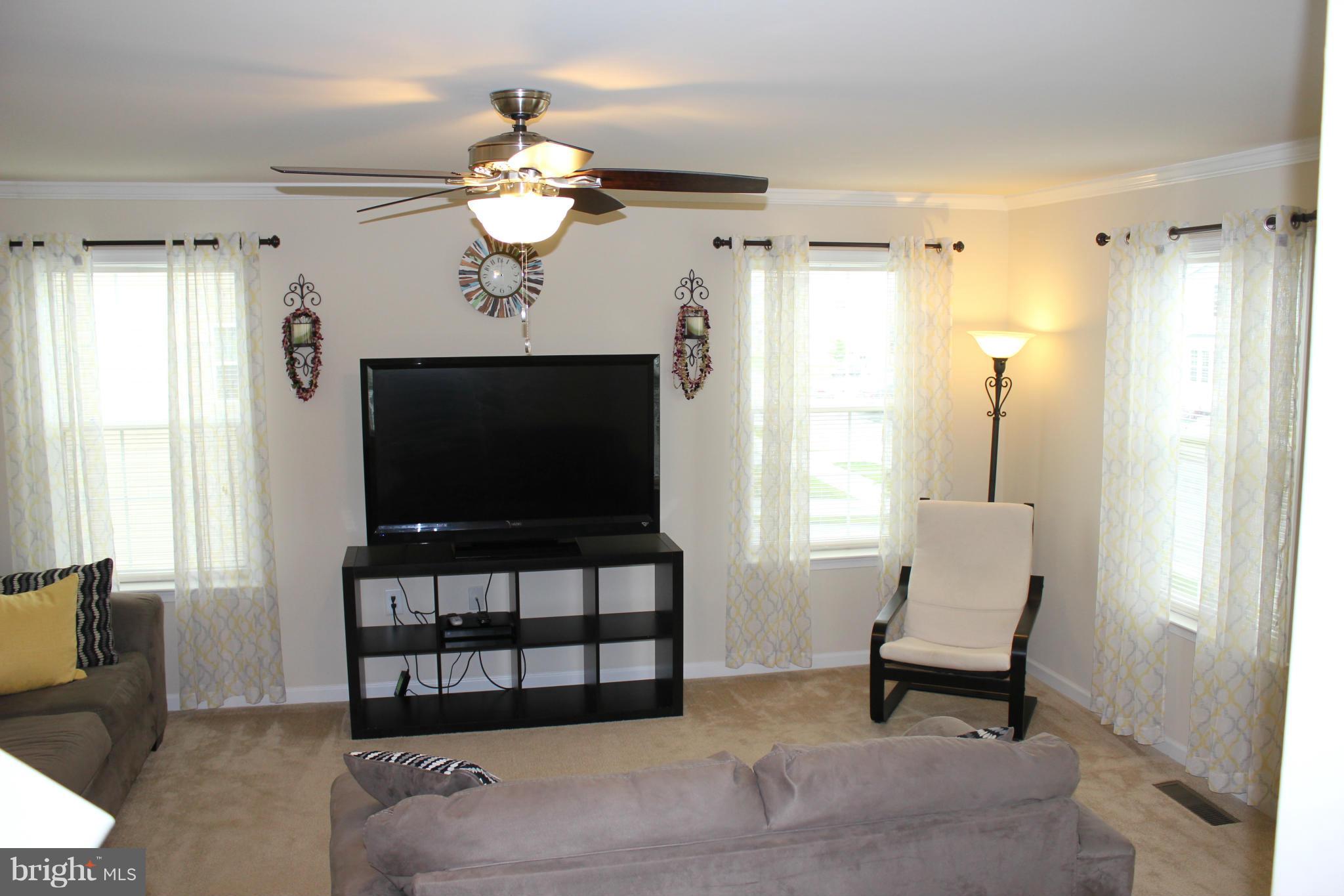 LAKELAND PLACE - Residential