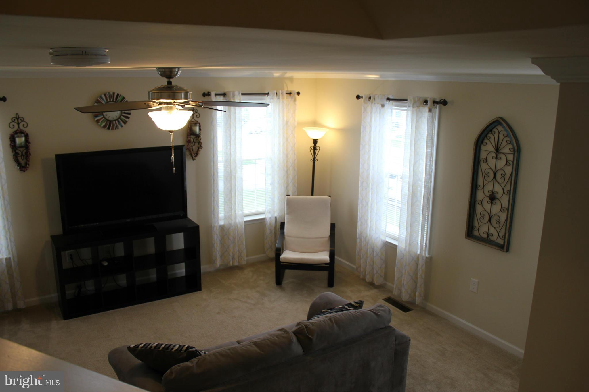 LAKELAND PLACE - Residential