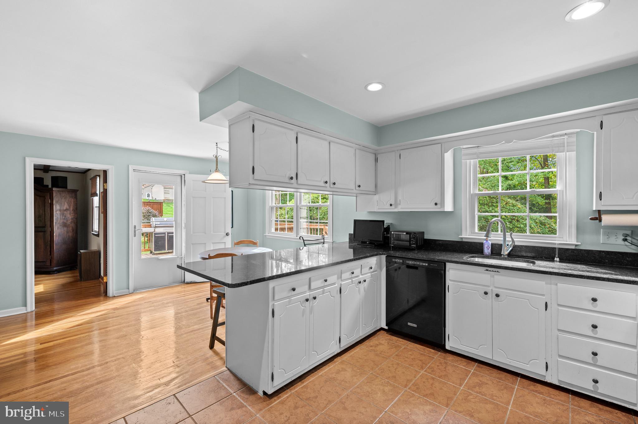 MERION WEST - Residential