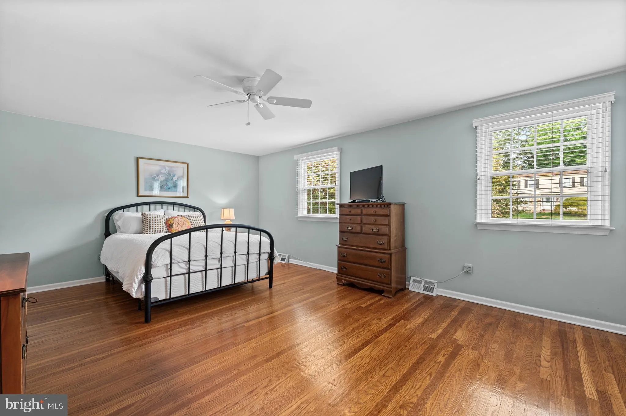 Havertown, Pennsylvania 19083, United States, 3 Bedrooms Bedrooms, ,3 BathroomsBathrooms,Residential,Active,220226