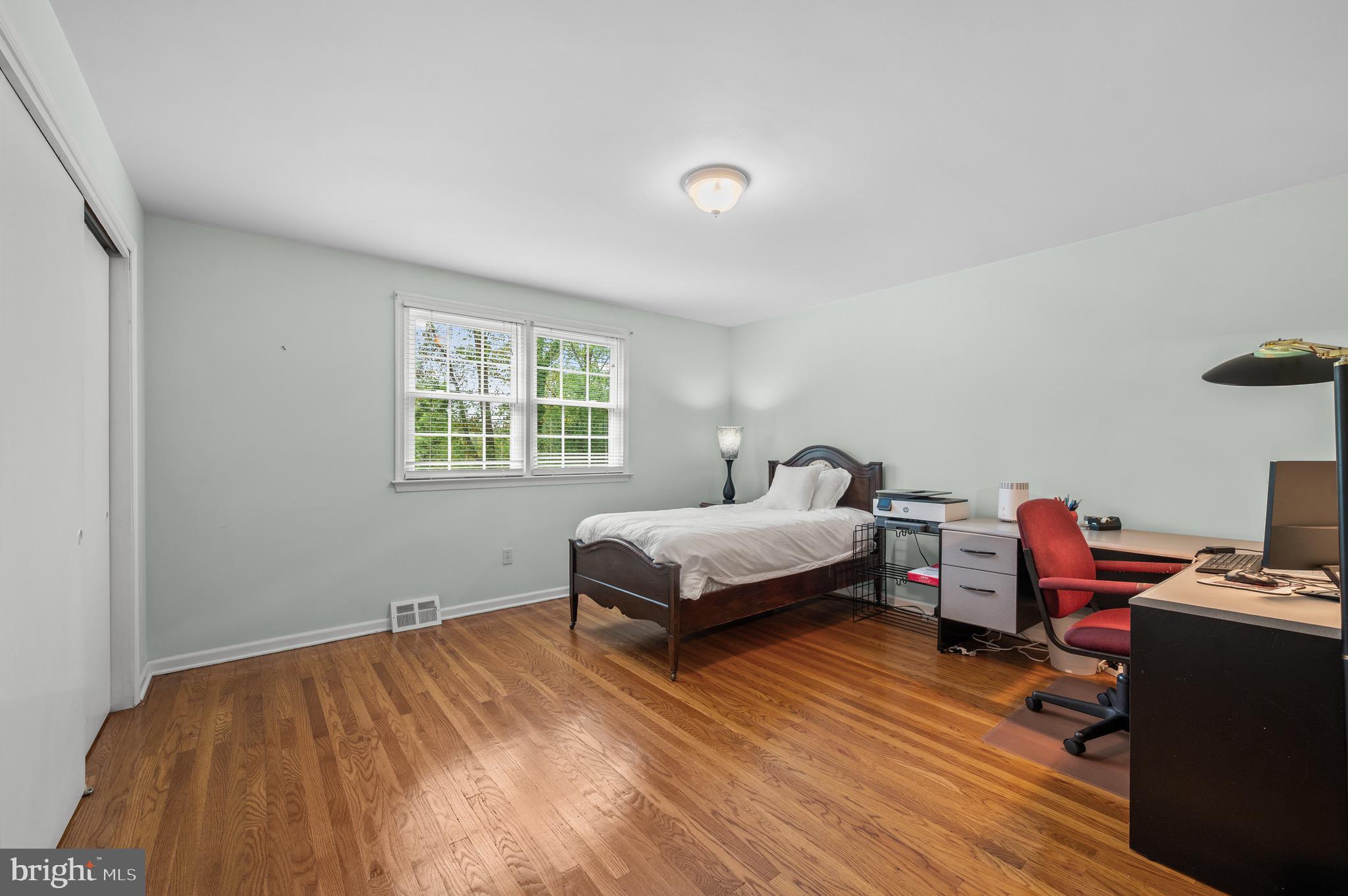 MERION WEST - Residential