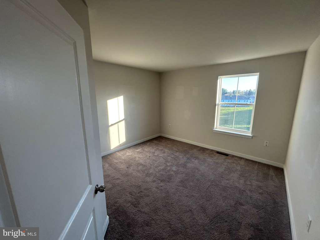 COVENTRY CHASE - Residential