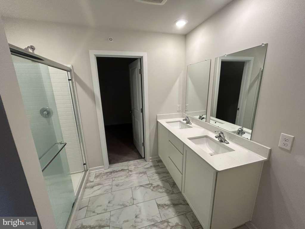 COVENTRY CHASE - Residential