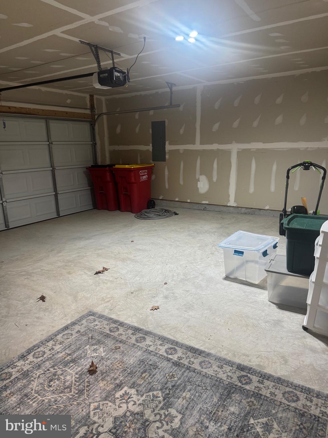 MAGNOLIA SPRINGS - Residential