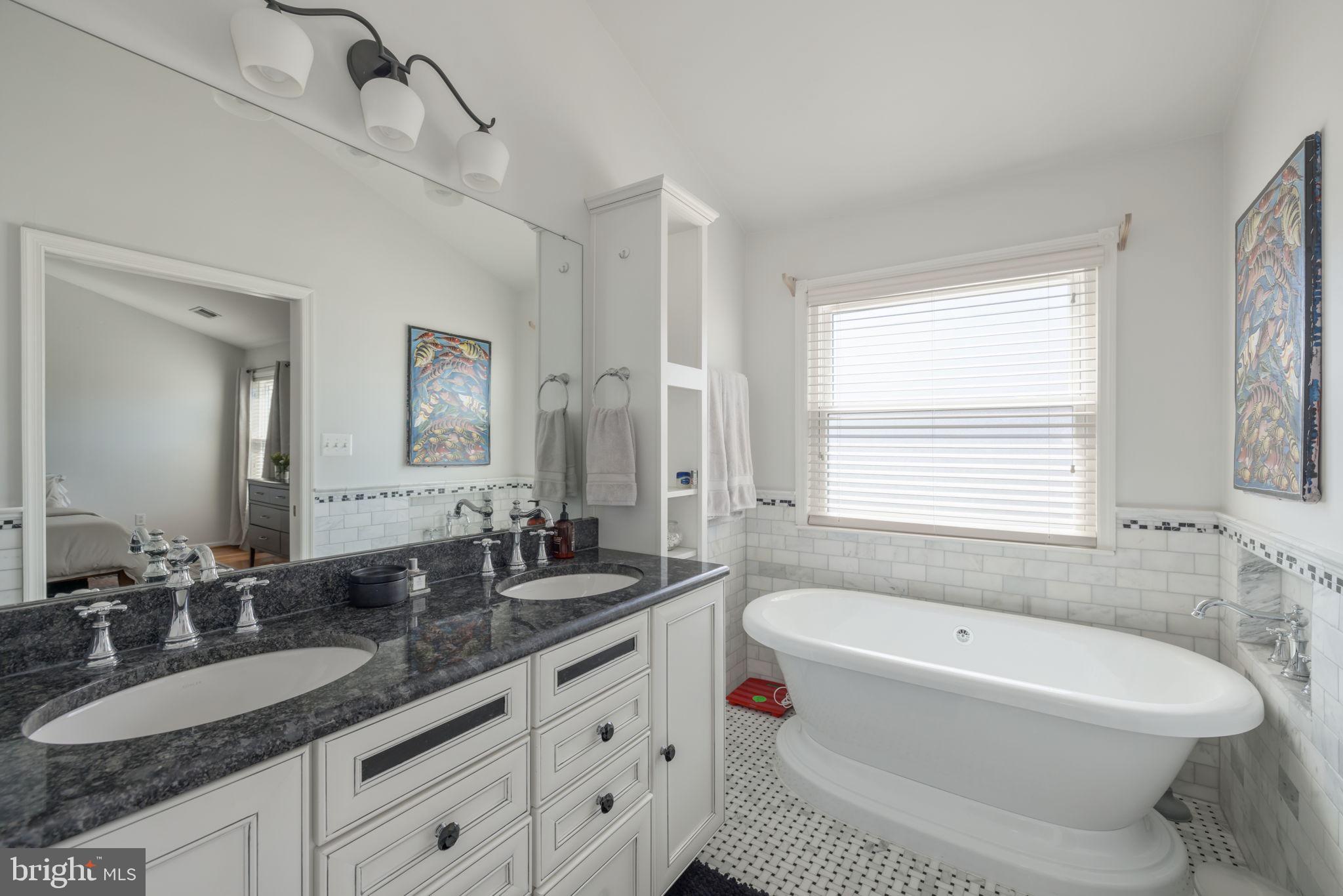 KINGSTOWNE - Residential