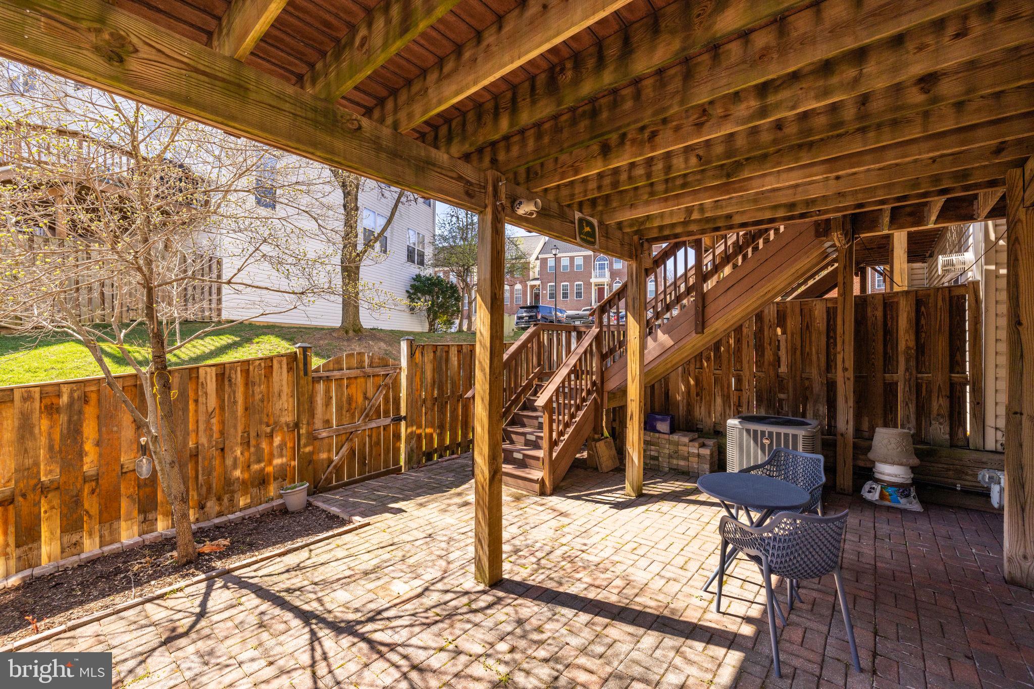 KINGSTOWNE - Residential