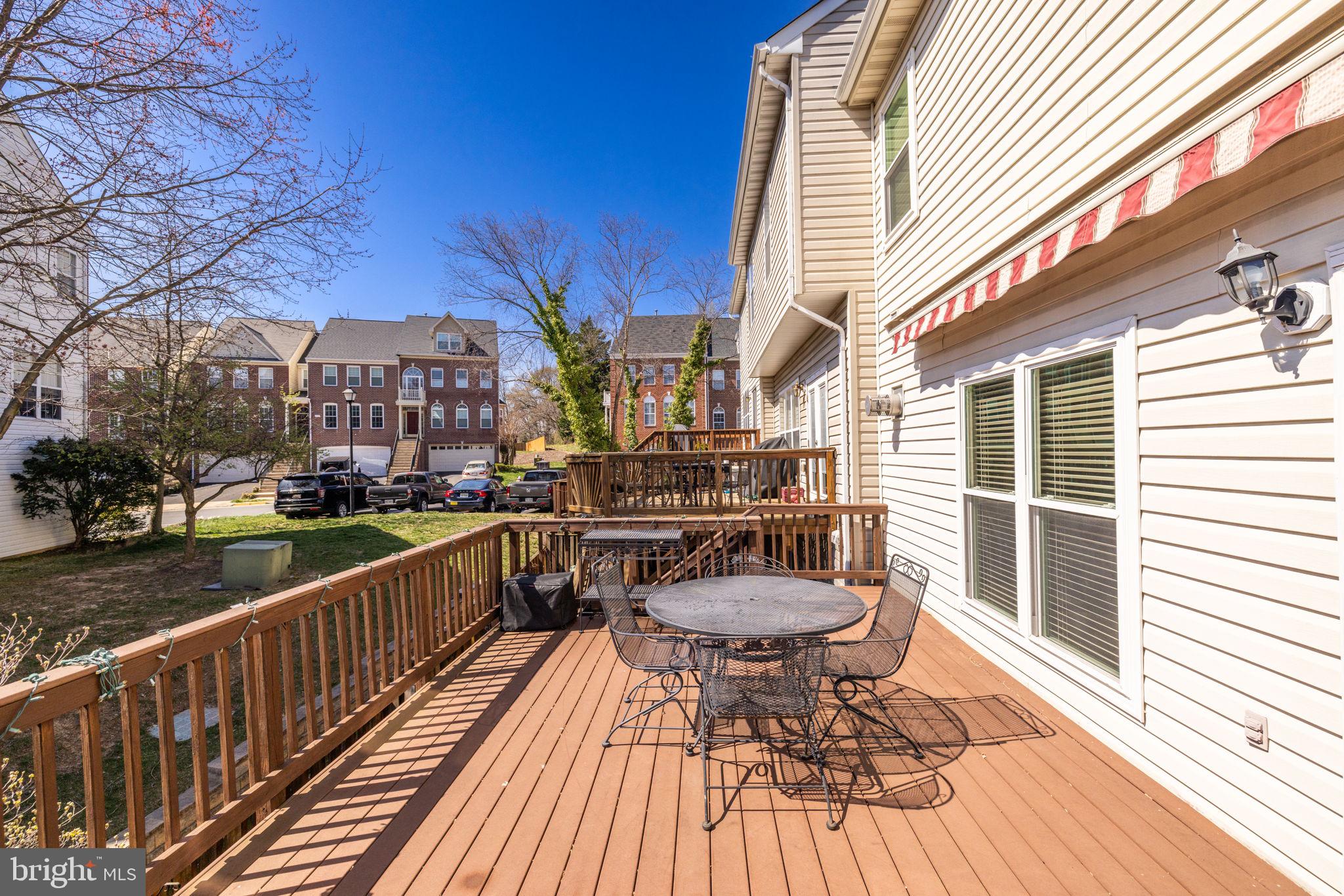 KINGSTOWNE - Residential