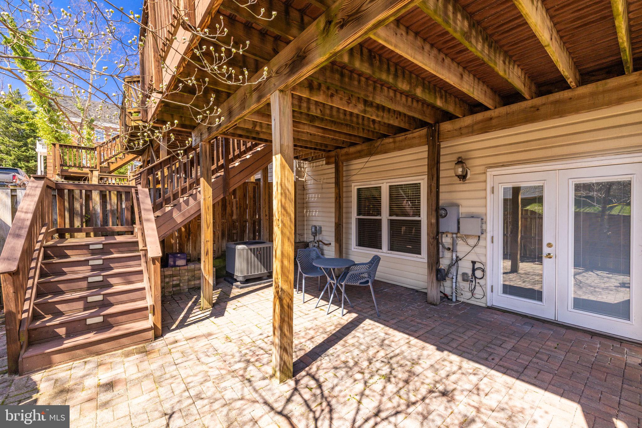 KINGSTOWNE - Residential