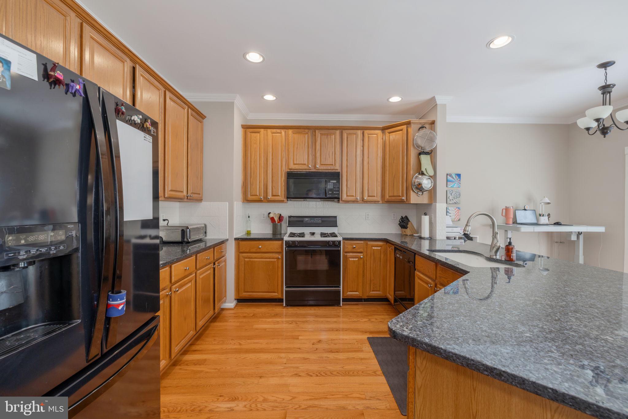 KINGSTOWNE - Residential