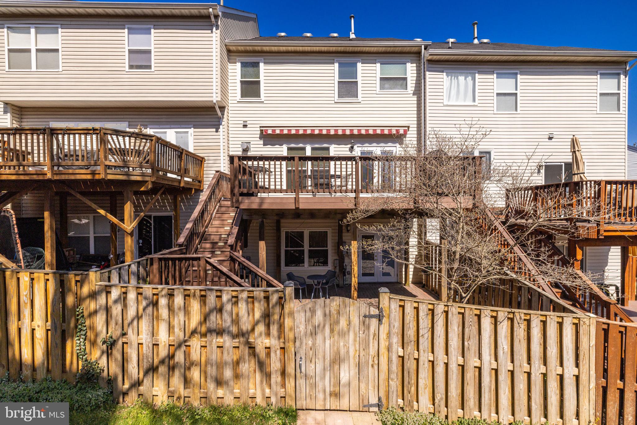 KINGSTOWNE - Residential