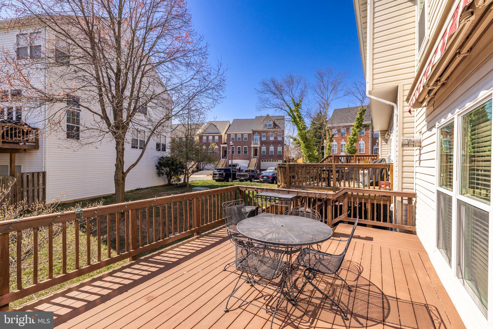 KINGSTOWNE - Residential