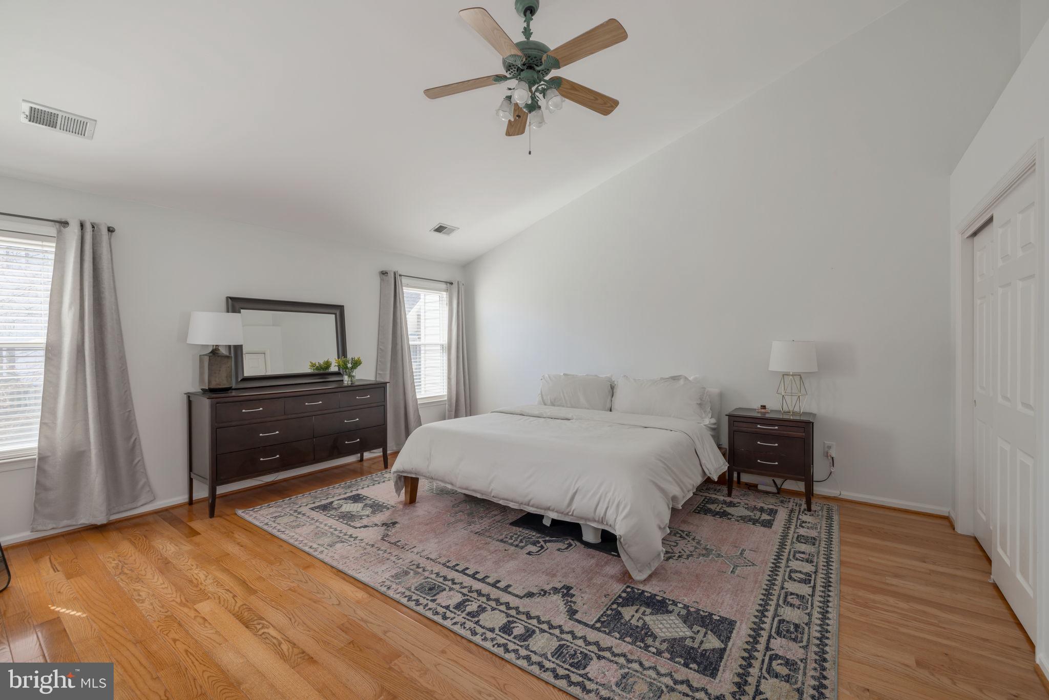 KINGSTOWNE - Residential