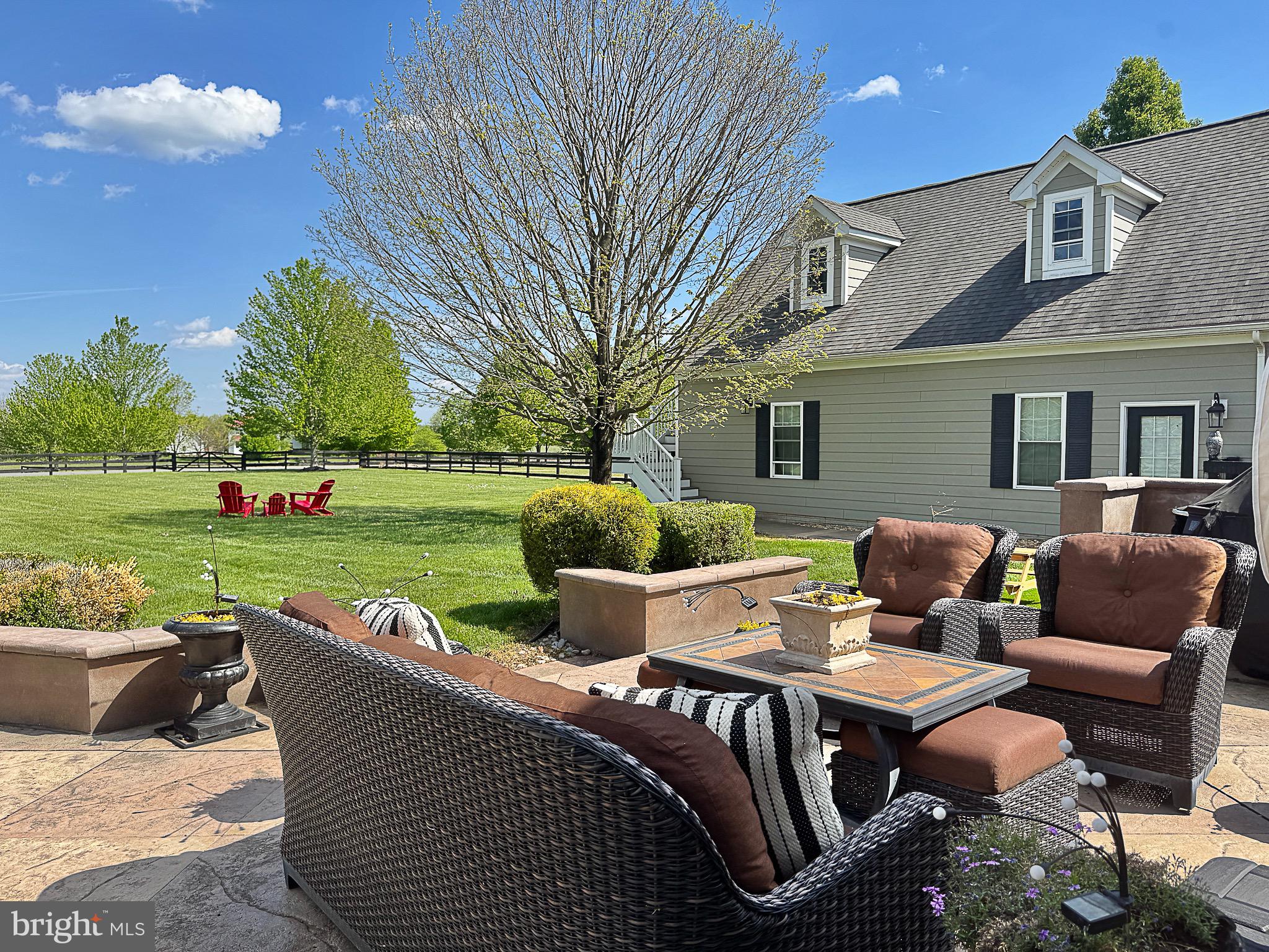 WATERFIELD HAMLET - Residential