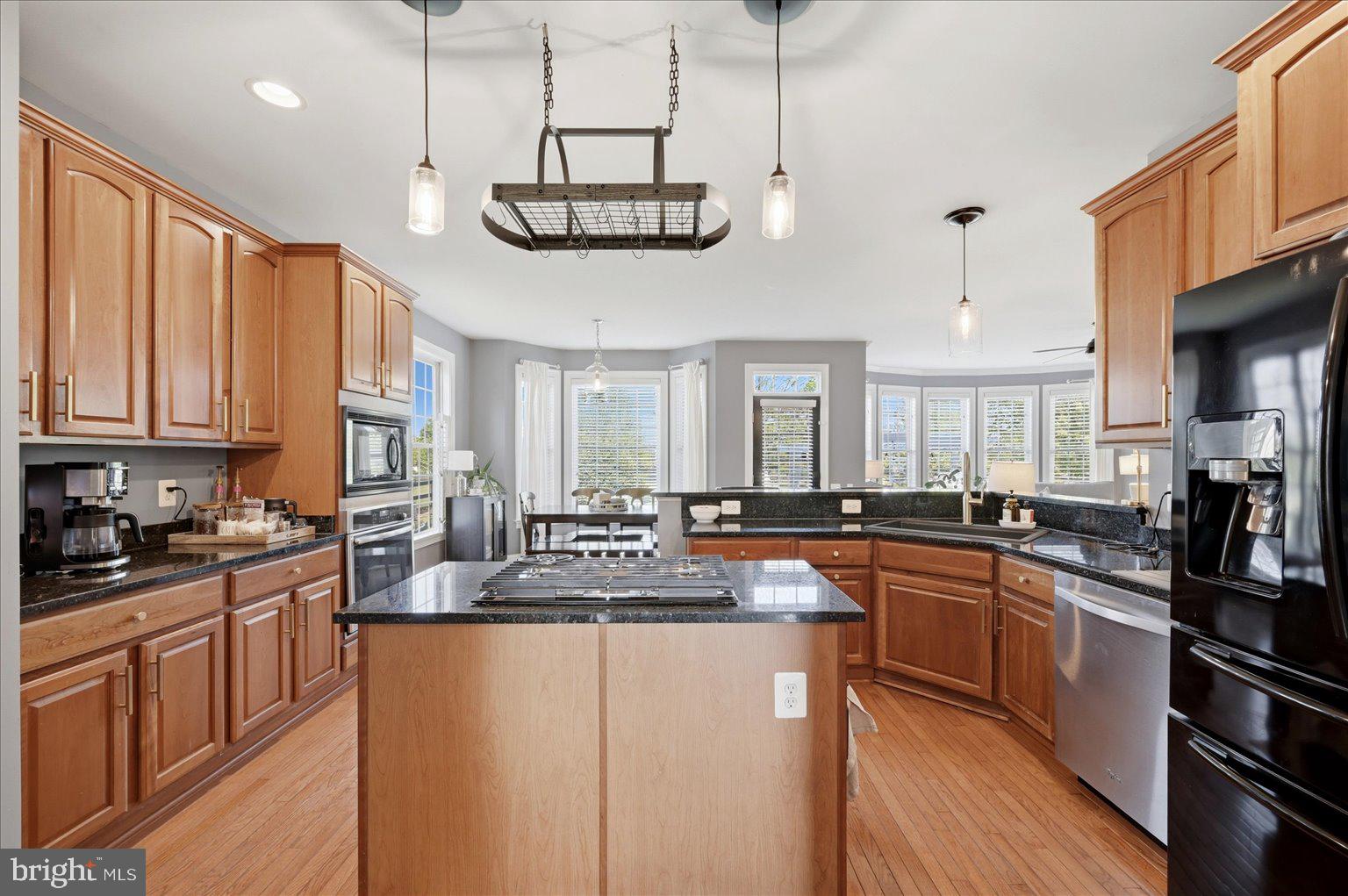 WATERFIELD HAMLET - Residential