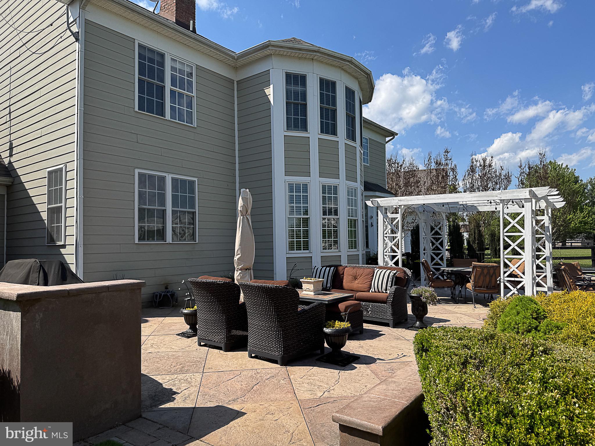 WATERFIELD HAMLET - Residential