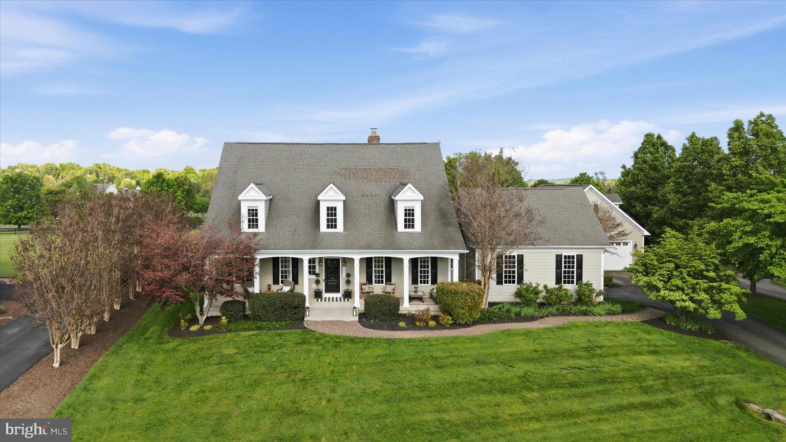 WATERFIELD HAMLET - Residential