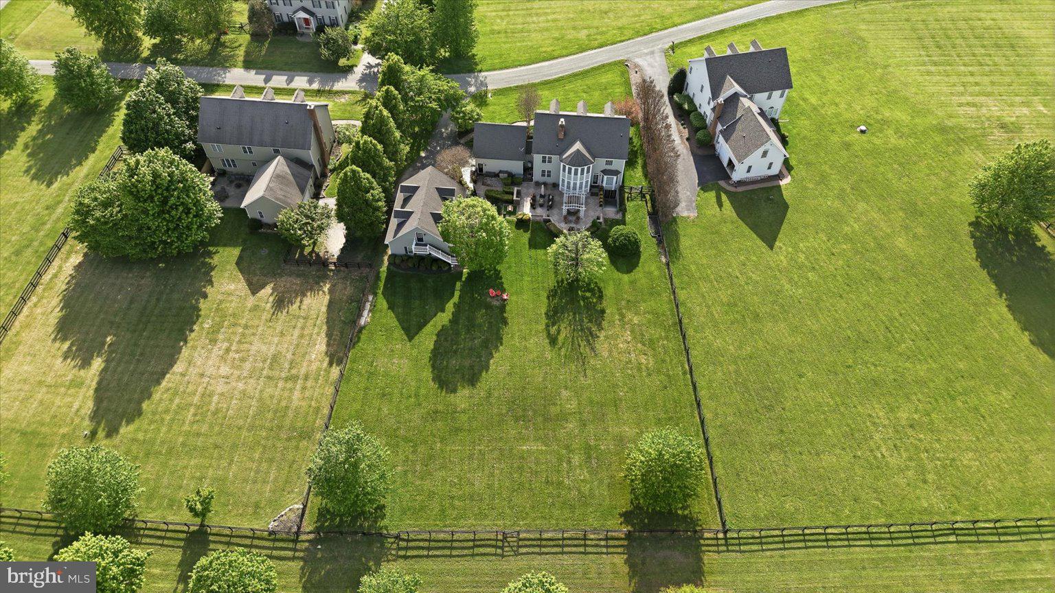 WATERFIELD HAMLET - Residential