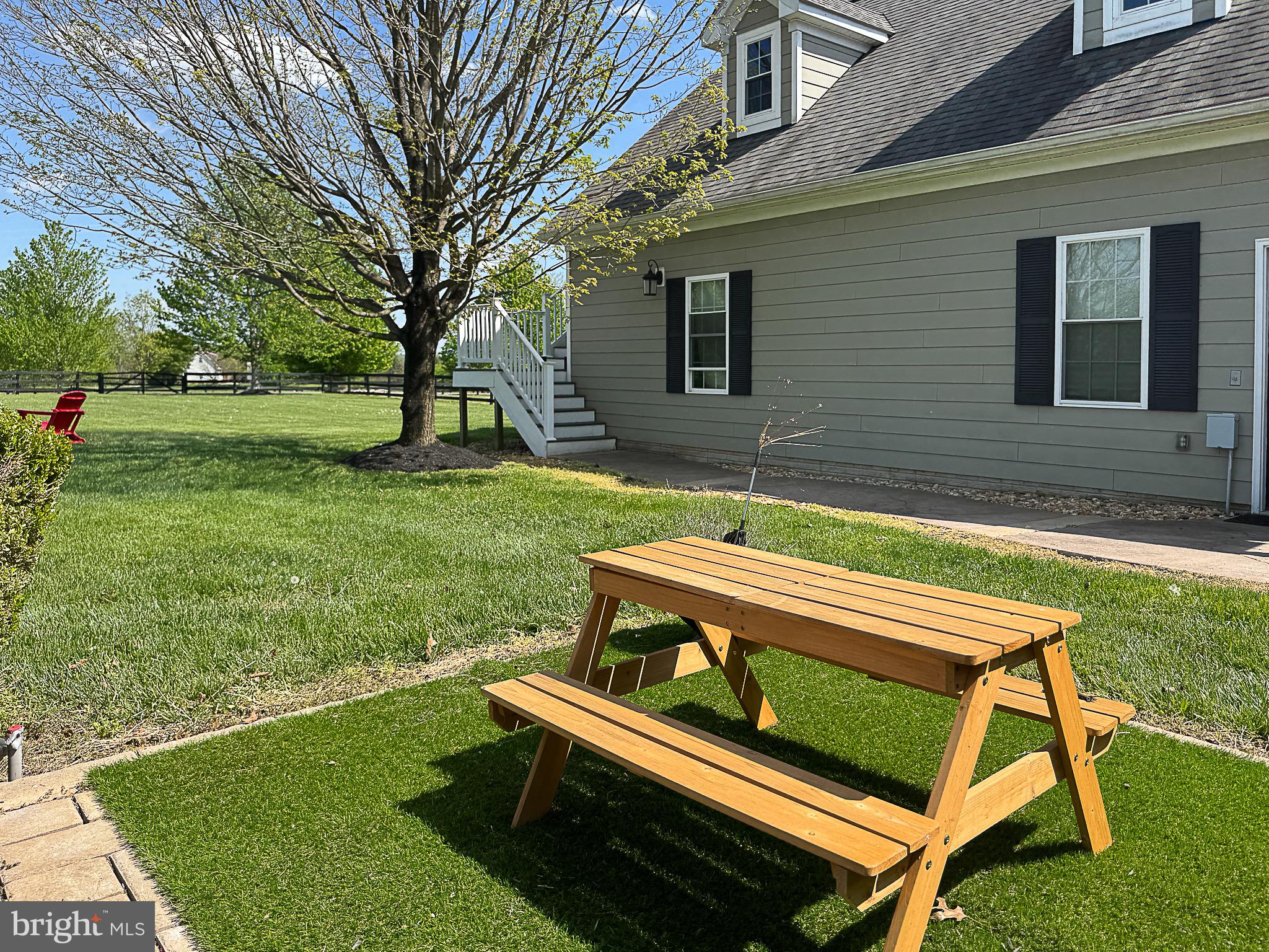 WATERFIELD HAMLET - Residential