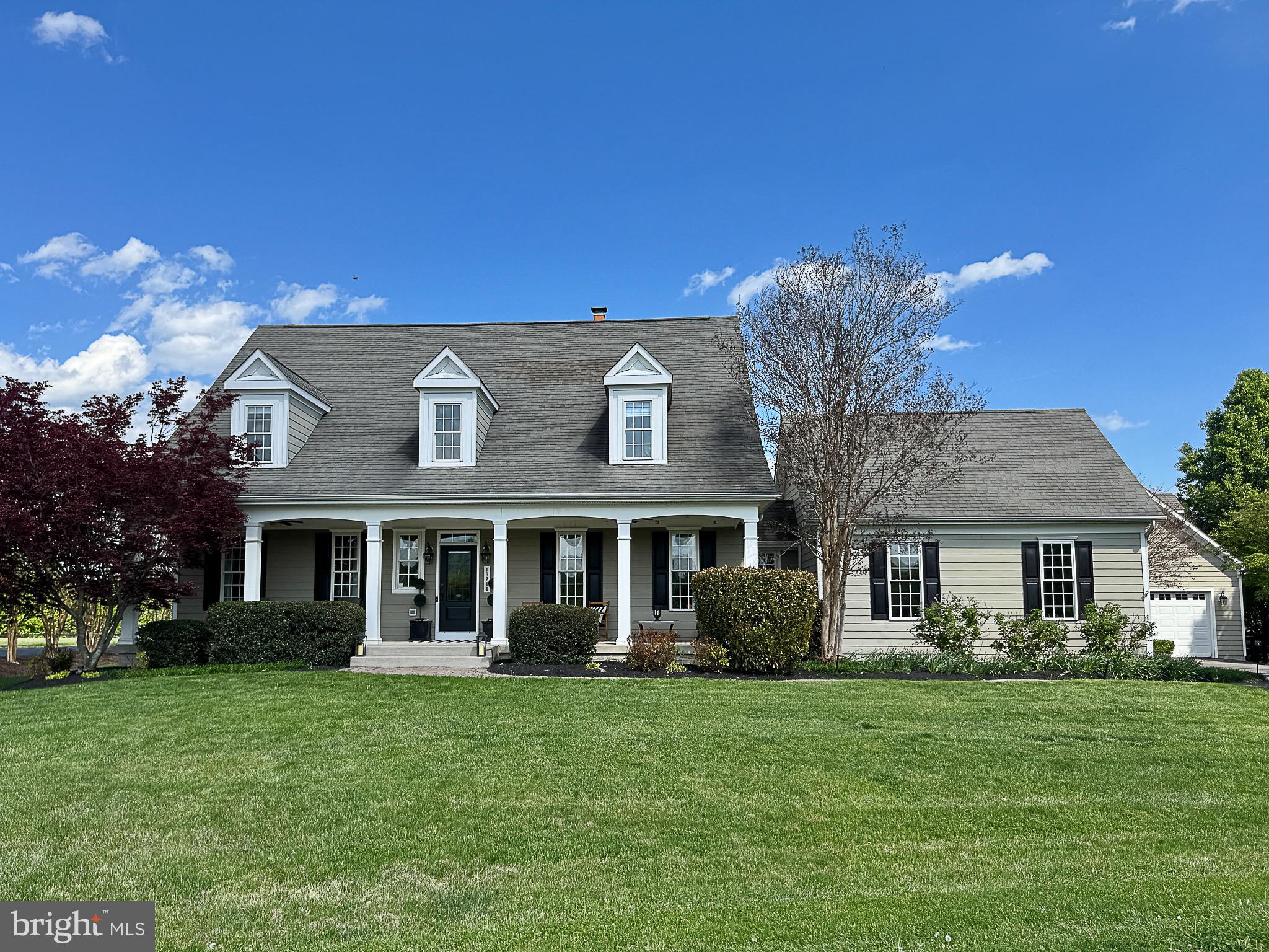 WATERFIELD HAMLET - Residential
