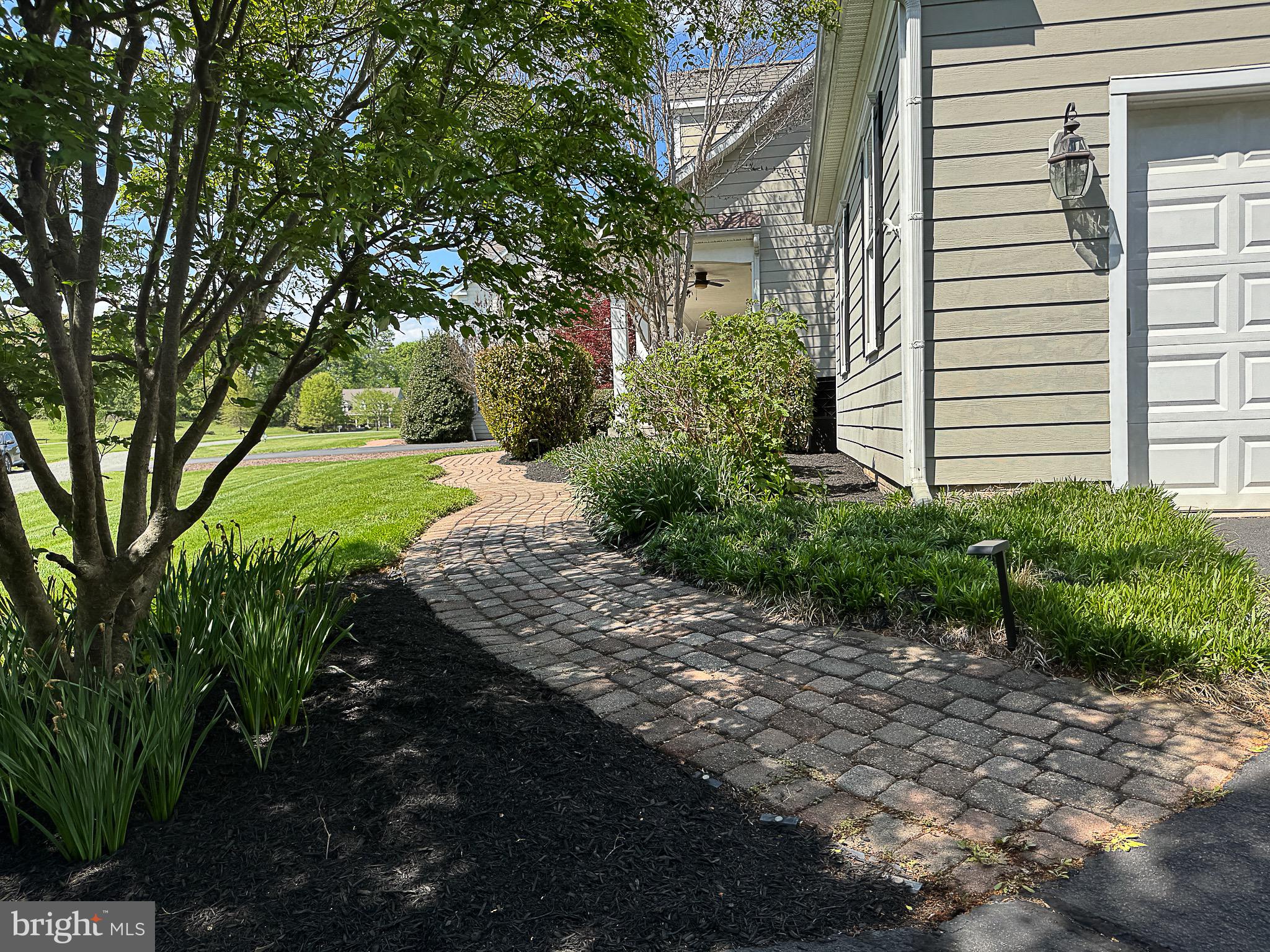 WATERFIELD HAMLET - Residential