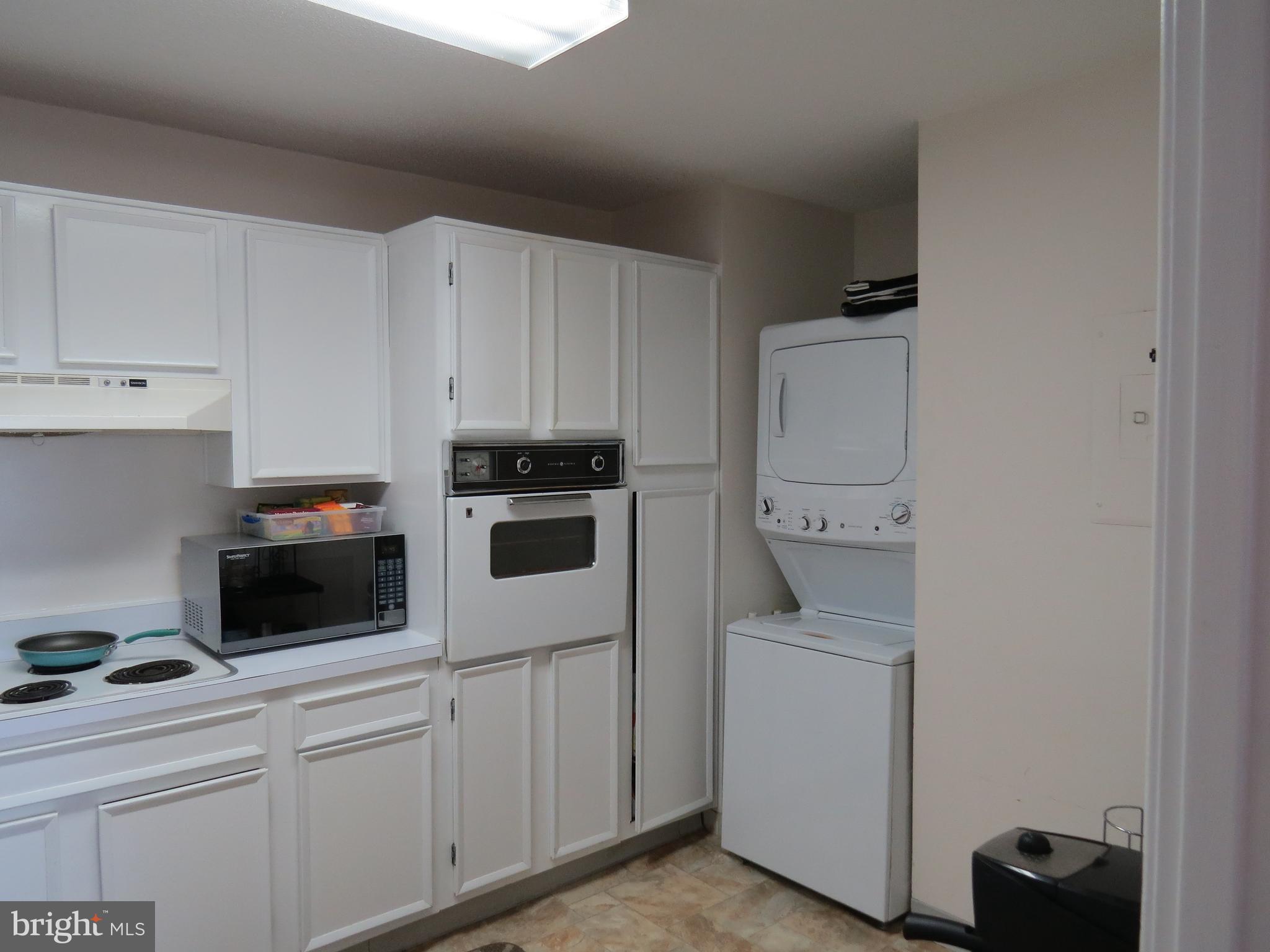 WATERGATE AT LANDMARK - Residential Lease