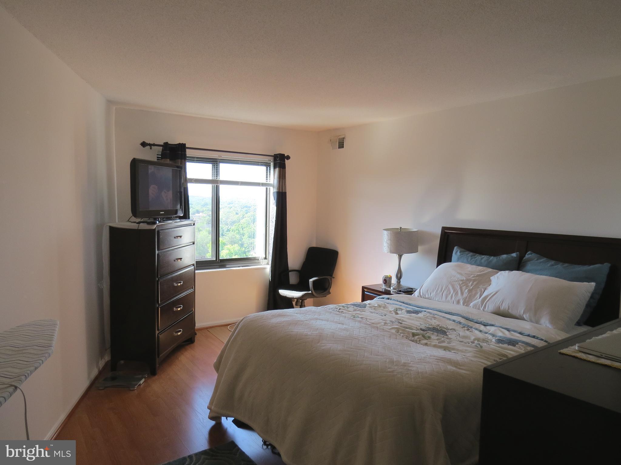 WATERGATE AT LANDMARK - Residential Lease