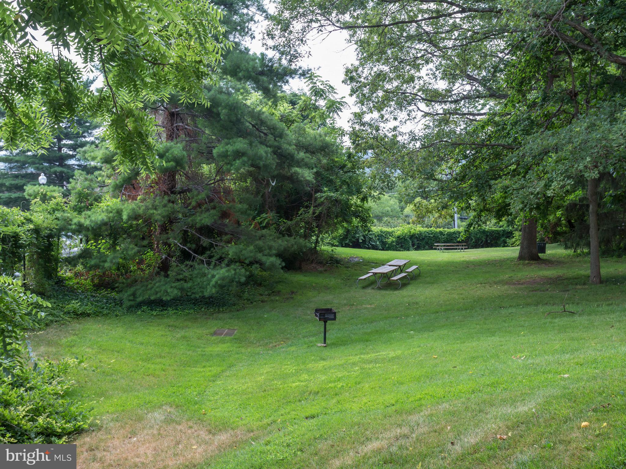 WATERGATE AT LANDMARK - Residential Lease