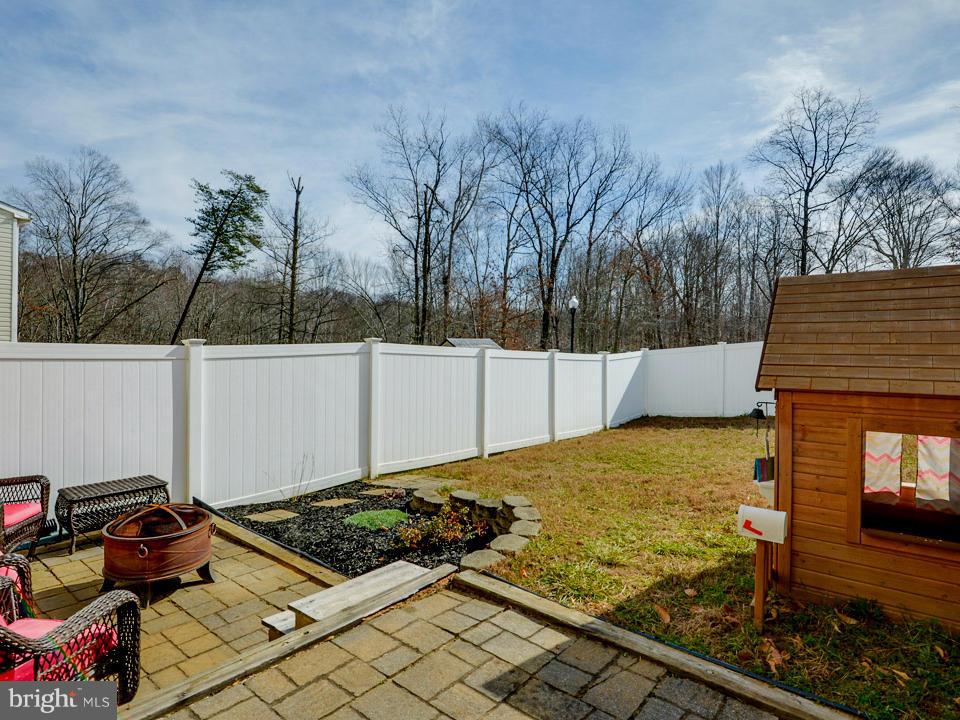 OAK TREE LANDING - Residential