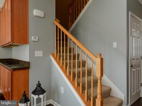 OAK TREE LANDING - Residential