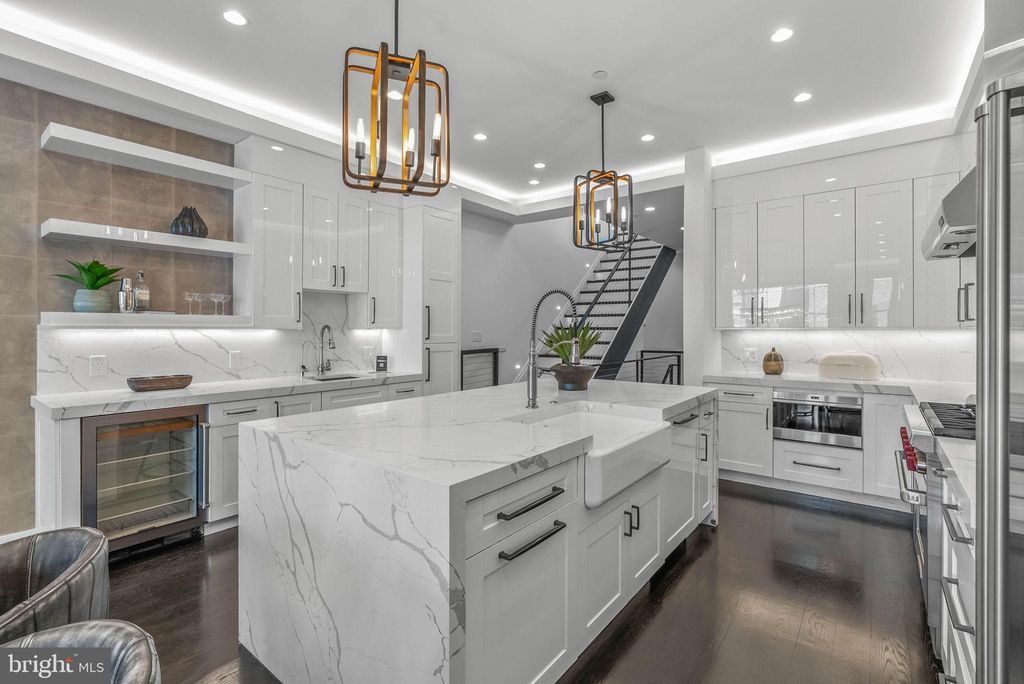Photo of 722 N 3rd Street, PHILADELPHIA, PA 19123 (MLS # PAPH2582706)